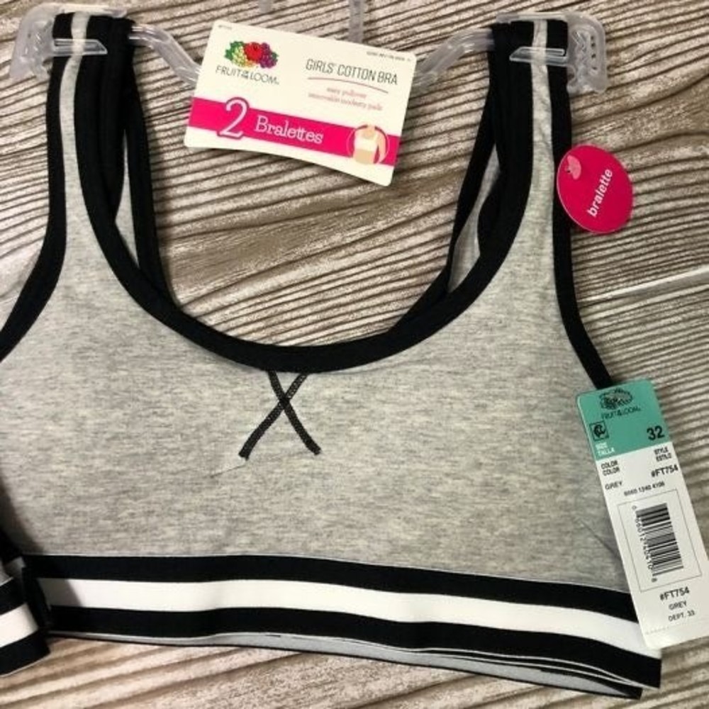 Girls M(7-8) Sports Bra bralette 4-pack.  J19 - Picture 3 of 8